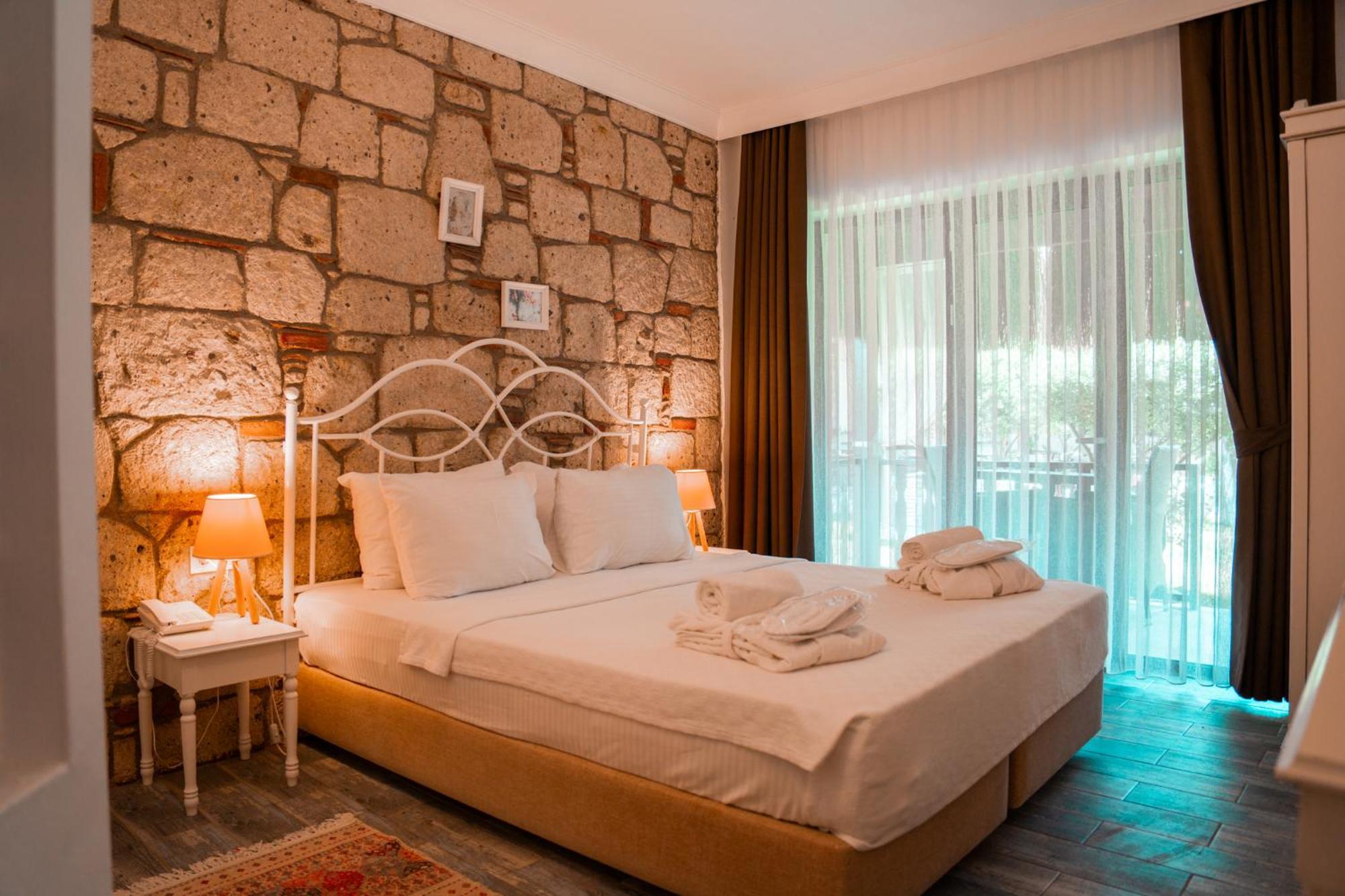 Albeon Luxury Hotel - ألاتشاتي المظهر الخارجي الصورة